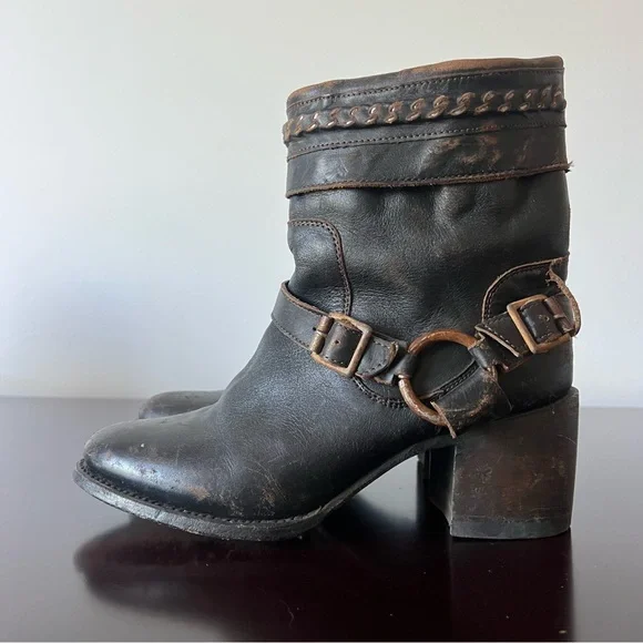 Freebird by Steven - Distressed Tahoe Harness Moto Heeled Boot Brown/Black Sz 8